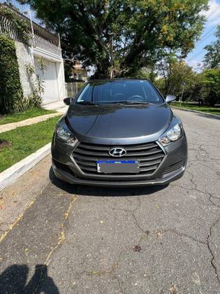 HYUNDAI HB20 1.0 COMFORT PLUS 12V FLEX 4P MANUAL
