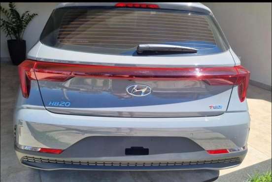 HYUNDAI-HB20-2025