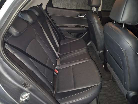 HYUNDAI-HB20-2024
