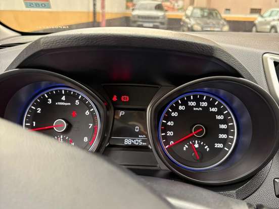 HYUNDAI-HB20-1.6 PREMIUM 16V FLEX 4P AUTOMÁTICO HYUNDAI-HB20-2019