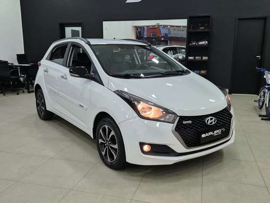 HYUNDAI-HB20-1.6 R SPEC 16V FLEX 4P MANUAL HYUNDAI-HB20-2017