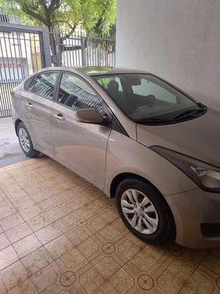 HYUNDAI-HB20S-2017