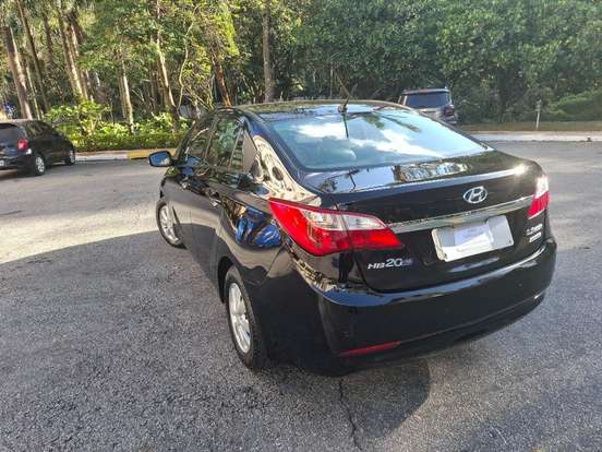 HYUNDAI-HB20S-2014