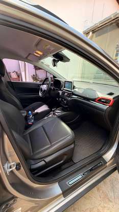 HYUNDAI-HB20X-2021