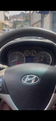 HYUNDAI-I30-2010