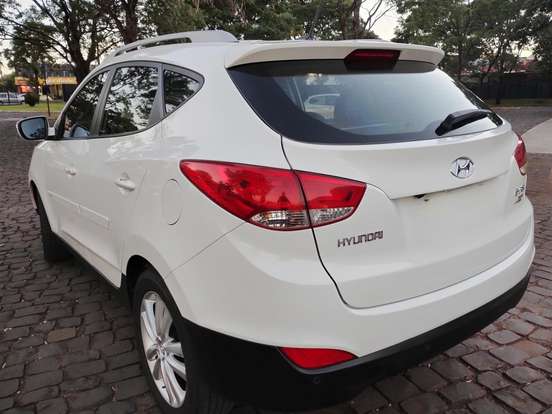 HYUNDAI-IX35-2.0 MPFI GLS 16V FLEX 4P AUTOMÁTICO HYUNDAI-IX35-2014