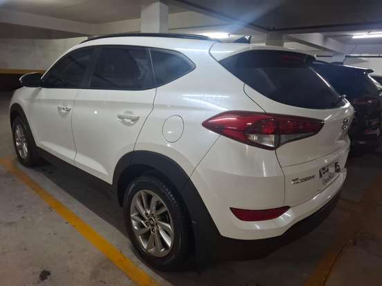 HYUNDAI-TUCSON-2017