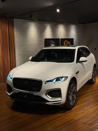 JAGUAR F-PACE 2.0 P400E PHEV R-DYNAMIC SE AWD AUTOMÁTICO