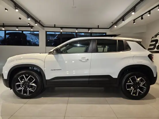 JEEP-AVENGER-2026