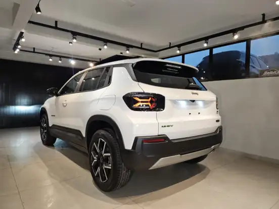 JEEP-AVENGER-2026
