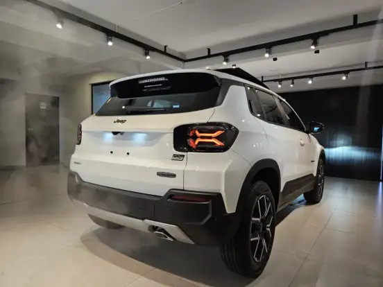 JEEP-AVENGER-2026