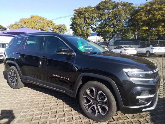 JEEP-COMMANDER-2025