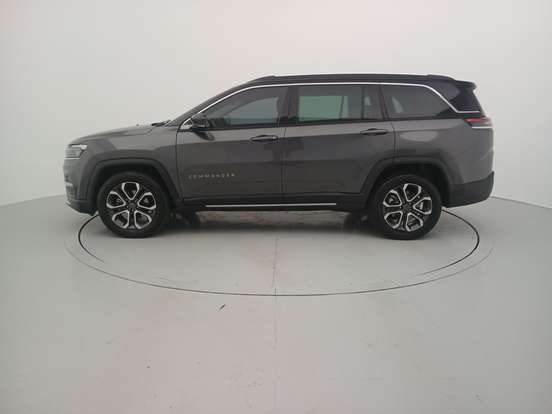 JEEP-COMMANDER-2023