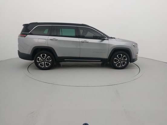 JEEP-COMMANDER-2023