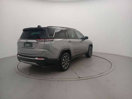 JEEP-COMMANDER-2023