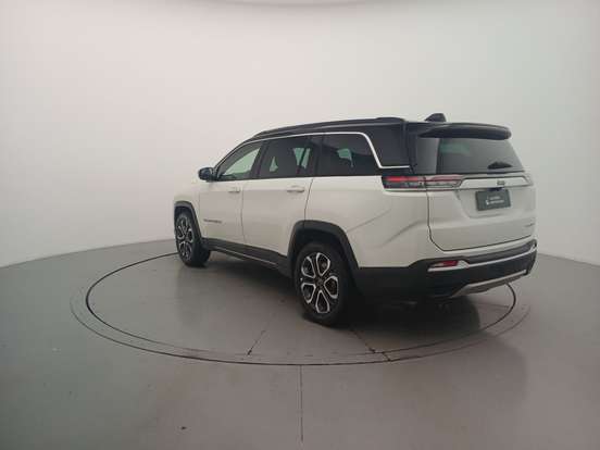 JEEP-COMMANDER-2024