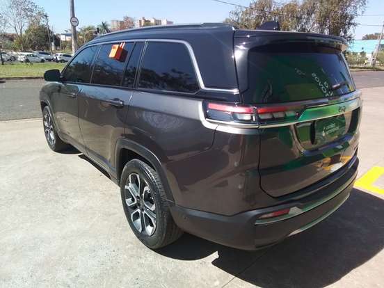 JEEP-COMMANDER-1.3 T270 TURBO FLEX LIMITED AT6 JEEP-COMMANDER-2025
