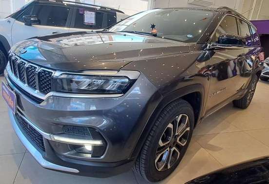JEEP-COMMANDER-2023