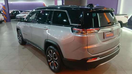 JEEP-COMMANDER-2025