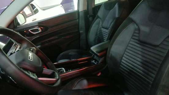 JEEP-COMMANDER-2025