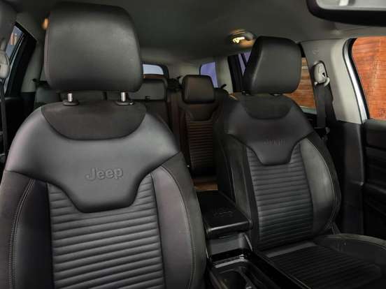 JEEP-COMMANDER-2025