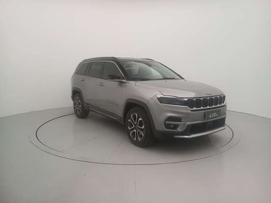 JEEP-COMMANDER-2023