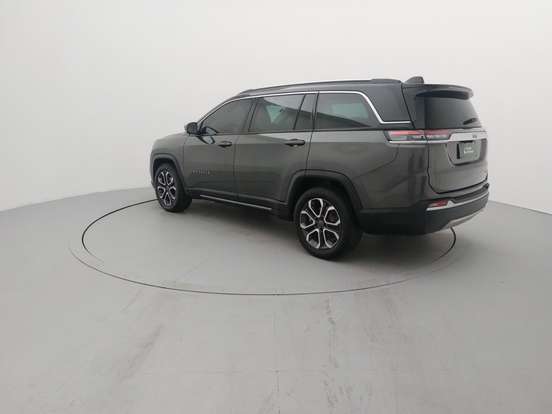 JEEP-COMMANDER-2024