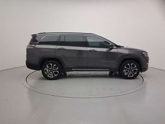 JEEP-COMMANDER-2023