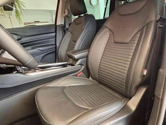 JEEP-COMMANDER-1.3 T270 TURBO FLEX LONGITUDE AT6 JEEP-COMMANDER-2024