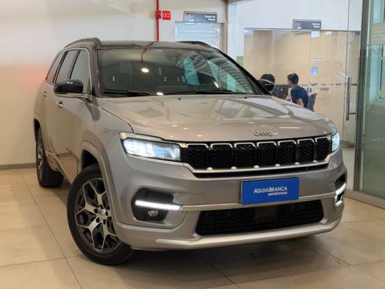 JEEP-COMMANDER-2023