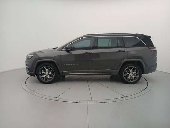 JEEP-COMMANDER-2023
