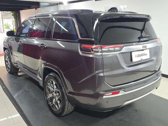 JEEP-COMMANDER-2022