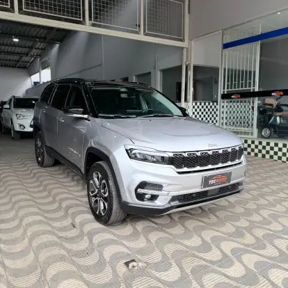 JEEP-COMMANDER-2023