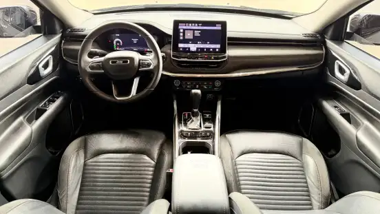 JEEP-COMMANDER-2023