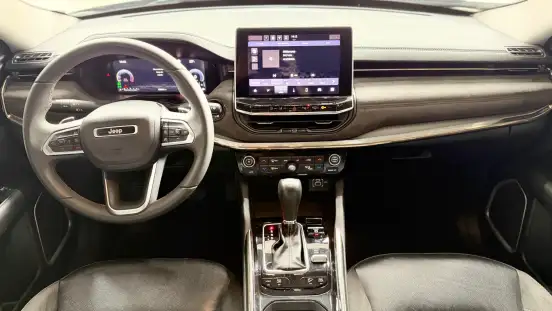 JEEP-COMMANDER-2023