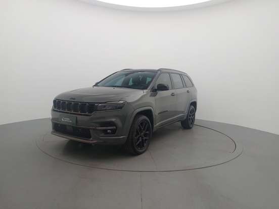 JEEP-COMMANDER-2025
