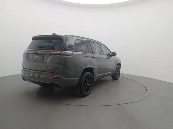 JEEP-COMMANDER-2025