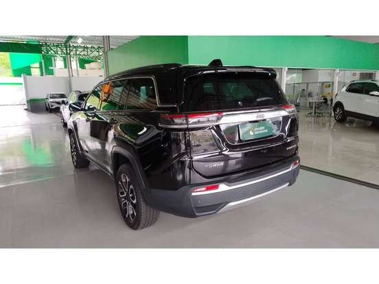 JEEP-COMMANDER-2023