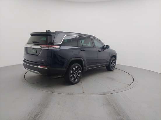 JEEP-COMMANDER-2024