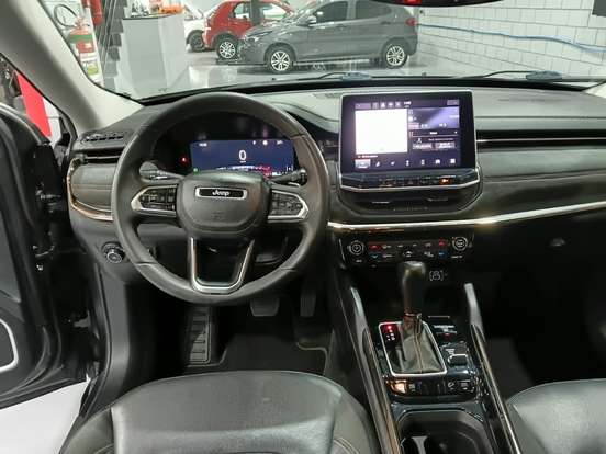JEEP-COMMANDER-2022