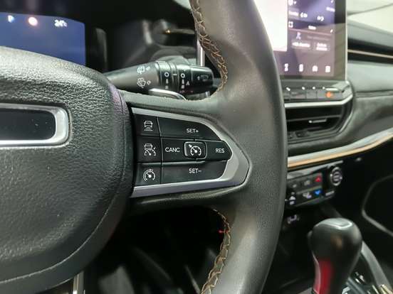JEEP-COMMANDER-2022
