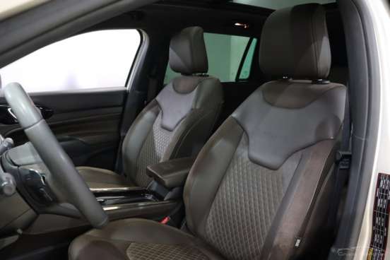 JEEP-COMMANDER-2.0 TD380 TURBO DIESEL OVERLAND AT9 JEEP-COMMANDER-2023