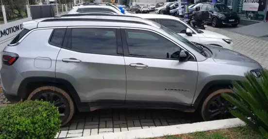 JEEP-COMPASS-2025