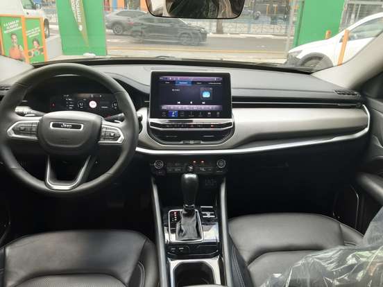 JEEP-COMPASS-2025
