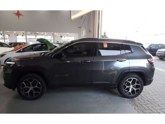 JEEP-COMPASS-2024