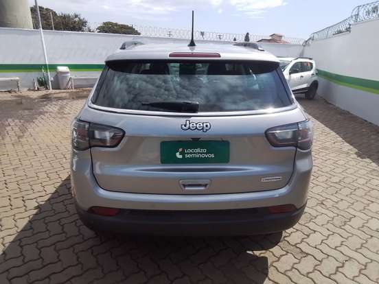 JEEP-COMPASS-2024