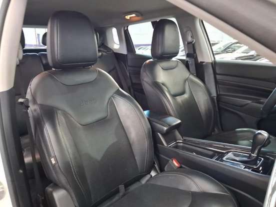 JEEP-COMPASS-2024
