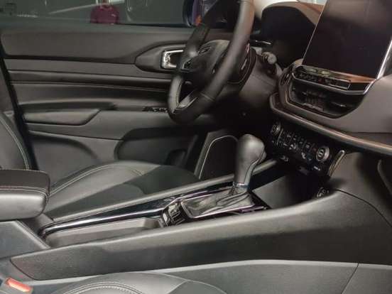JEEP-COMPASS-1.3 T270 TURBO FLEX LONGITUDE AT6 JEEP-COMPASS-2025