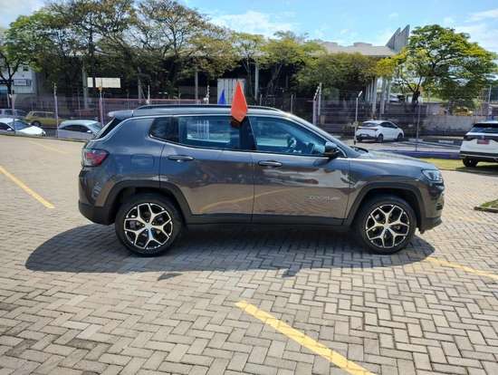 JEEP-COMPASS-2025