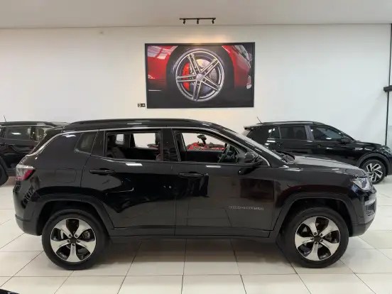 JEEP-COMPASS-2.0 16V DIESEL LONGITUDE 4X4 AUTOMÁTICO JEEP-COMPASS-2016